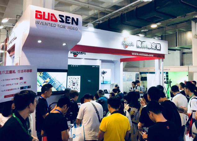 魔爪穩(wěn)定器全線產品齊亮相BIRTV2018：從此你我都能拍電影