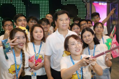 蘇寧為何又進(jìn)中國(guó)民營(yíng)企業(yè)500強(qiáng)三甲，一組數(shù)字告訴你答案