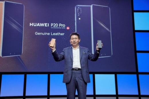 華為P20的自然藝術色彩學——極光閃蝶、珠光貝母