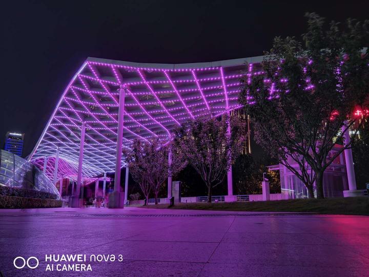 華為nova3版本升級有驚喜！超級夜景加持，從此夜拍不再是難題