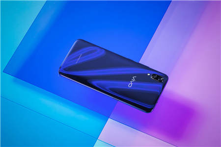 3D幻影極光漸變+靈動水滴屏，vivo X23全面開售倒計(jì)時3天