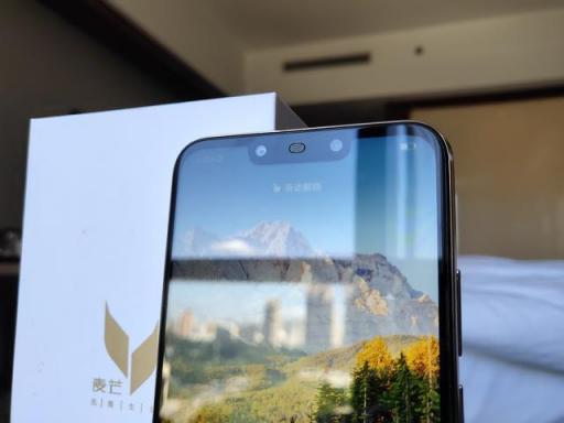 全面屏+四鏡頭手機(jī)，麥芒7值得入手嘛？