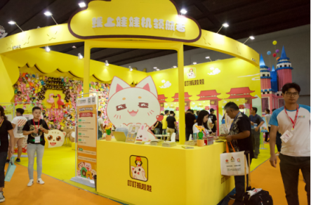 叮叮抓娃娃亮相GTI廣州展，美女娃娃機引爆全場