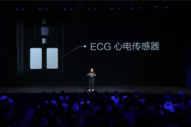 能預警房顫、心律失常！華米科技發(fā)布AMAZFIT米動健康手環(huán)1S