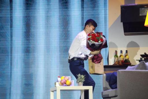 保命神器！小Biu上演30分鐘籌備結(jié)婚周年慶大戲
