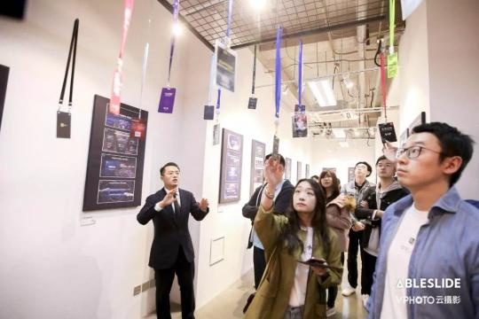 PPT也能辦作品展？國內(nèi)首場PPT設(shè)計作品展圓滿落幕