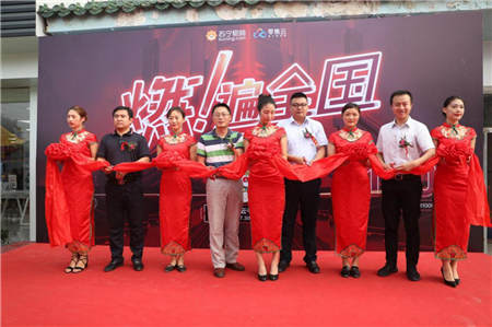 四十年縣鎮(zhèn)市場的發(fā)展變遷，小鎮(zhèn)不小，智慧零售帶來“大城服務(wù)”