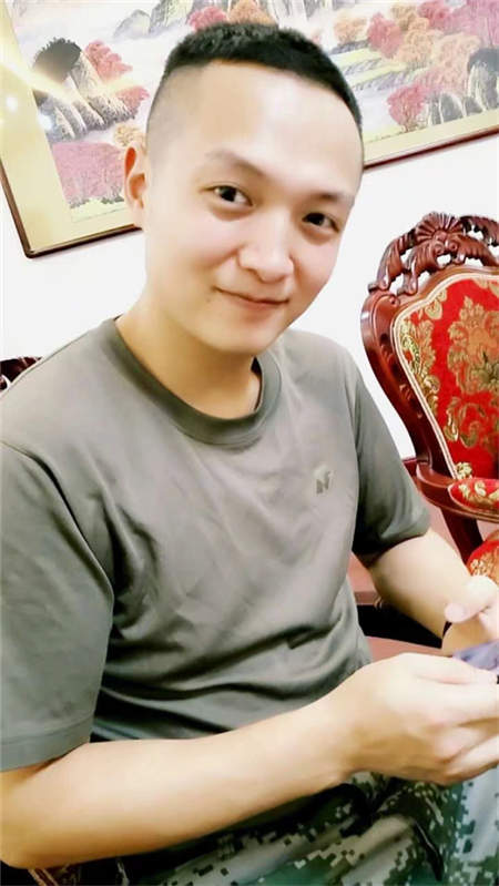 退伍軍人變身大盒子益陽城市合伙人，揚(yáng)起智能洗車創(chuàng)業(yè)大旗