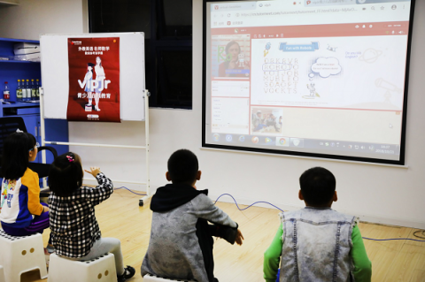 走進(jìn)韋哲樂高教室，vipJr這堂“科技”英語課不一般