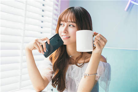 有了魅族X8之后，以后給女朋友拍照不好看別再怪手機(jī)了！