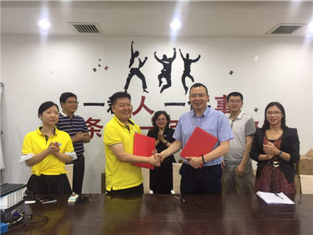 秒沖新能源獲湖南衛(wèi)視《午間新聞》關注，引起業(yè)界強烈反響