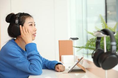 上海首家華為智能生活館今天迎來試營業(yè) 打造全新購物體驗