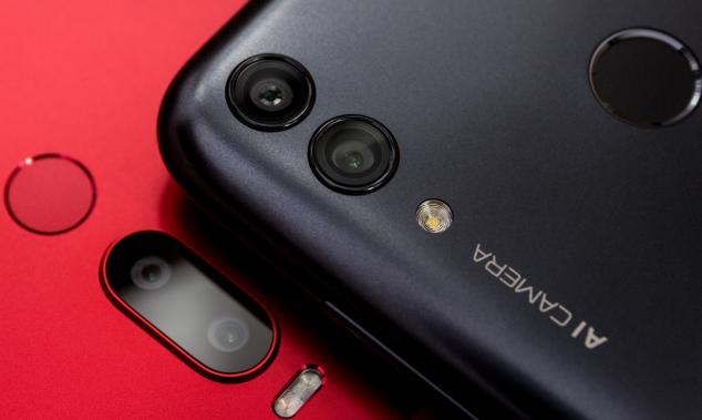 魅族Note8榮耀暢玩8C大對比：誰才是千元機(jī)大佬？