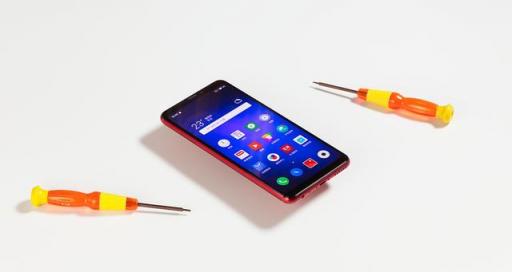 魅族Note8拆解：原來6400次跌落不碎屏的秘密在這里！
