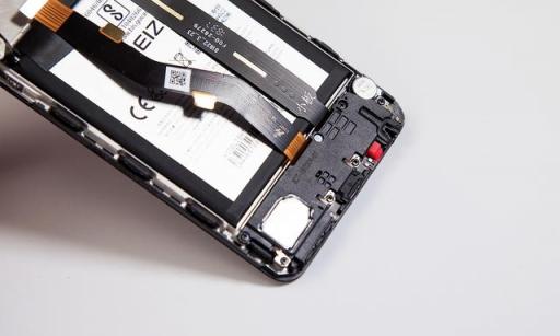 魅族Note8拆解：原來6400次跌落不碎屏的秘密在這里！