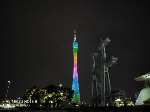 不比不知道，原來魅族Note8拍照比榮耀暢玩8C好那么多！