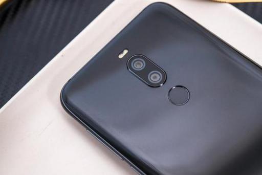兼顧設(shè)計(jì)與拍照，魅族Note8、X8媒體口碑炸裂