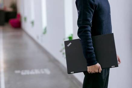 神秘強(qiáng)大的小黑本，ThinkPad P52產(chǎn)品解析