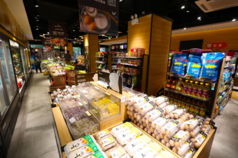 陳立農(nóng)在《完美的餐廳》首做咖喱飯，蘇寧小店雙十一同步上架