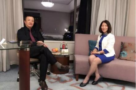 卓寶鄒先華：巔覆傳統(tǒng)，敢為人先，質(zhì)疑“三分材料 七分施工”第一人