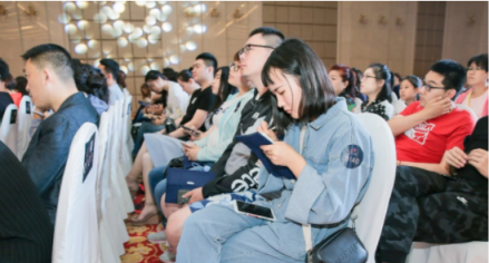 簡(jiǎn)一再次相約文化大咖酈波 共話曾國(guó)藩的人生智慧