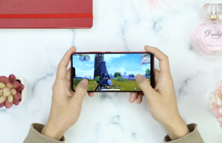 vivo Z1青春版上手體驗(yàn)：時(shí)尚外觀，旗艦實(shí)力