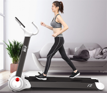 在家也可以挑戰(zhàn)馬拉松，跑步機什么牌子好？