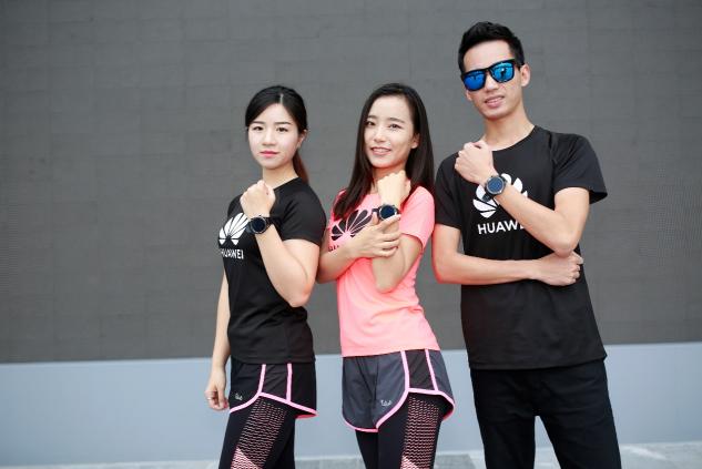 華為都市探索者高顏值跑團現(xiàn)身魔都 HUAWEI WATCH GT點亮上馬最美風景線
