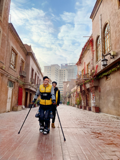 一帶一路，行者無疆：“絲綢之路”上的 特殊旅行者