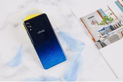 全息新色璀璨首發(fā)，vivo X23幻彩版口碑銷量雙豐收