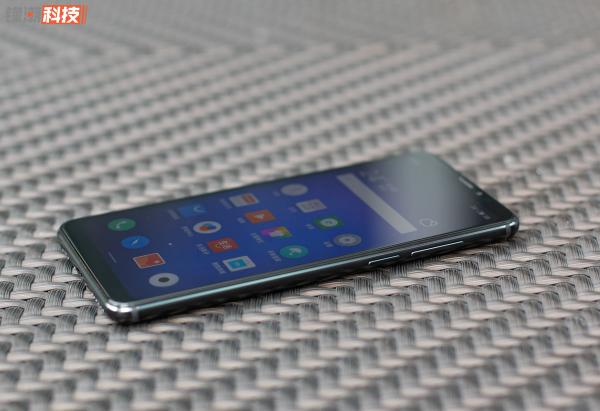 魅族 Note8評(píng)測(cè)：不隨主流的設(shè)計(jì)和穩(wěn)扎穩(wěn)打的升級(jí)