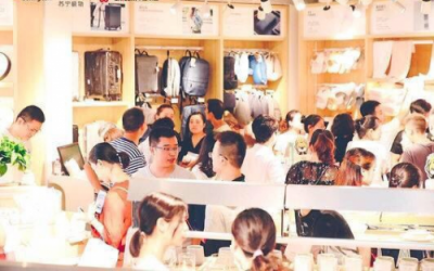 從大哥大到智能手機(jī)，這個(gè)展覽帶你回憶青蔥歲月