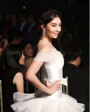 ELLE×Mistine發(fā)布2019潮流大勢妝容：名流聚集，群星秀場演繹