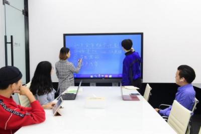 當(dāng)公司老板壓力大？明基會(huì)議平板幫你解壓