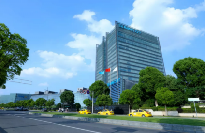 改革開放40年，蘇寧用智慧零售撬動(dòng)零售業(yè)變遷
