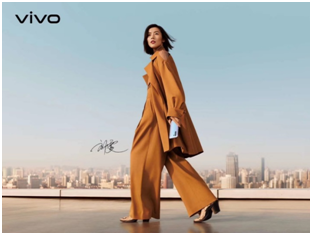vivo X30 Pro與大表姐劉雯驚艷相遇，共同呈現(xiàn)精彩視覺(jué)盛宴