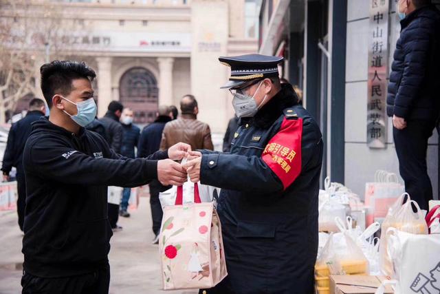 他們是城市出行守護(hù)者，那些