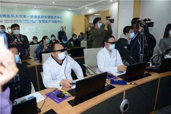 《人民日?qǐng)?bào)》點(diǎn)贊中國戰(zhàn)疫黑科技引熱議，亮風(fēng)臺(tái)AR眼鏡遠(yuǎn)程診療超“硬核”
