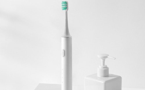 電動(dòng)牙刷好用嗎？買電動(dòng)牙刷首選十大知名靠譜品牌