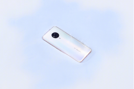 劉昊然實(shí)力帶貨，其代言新品vivo S6獲年輕人喜愛