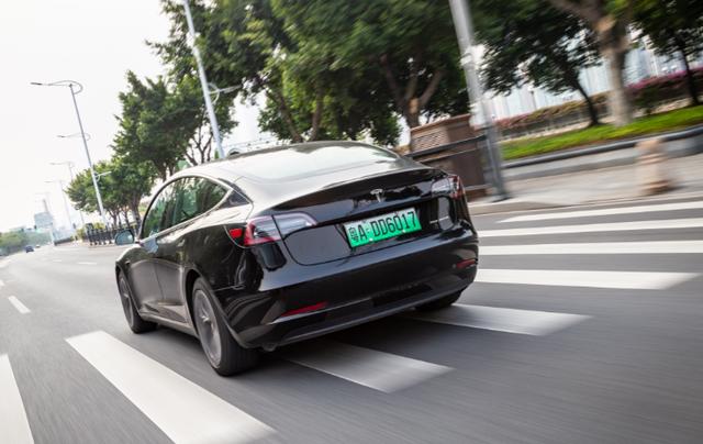 小鵬P7高調(diào)上市，國產(chǎn)特斯拉Model 3的對(duì)手終于來了?