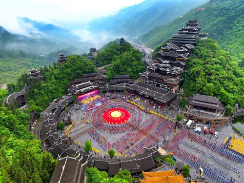 把蚩尤九黎城搬進(jìn)游戲！和平精英出生島這個彩蛋絕了