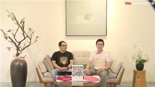 10萬人圍觀直播，嗶哩嗶哩90后開發(fā)者UP主挑戰(zhàn)華為云“碼神”