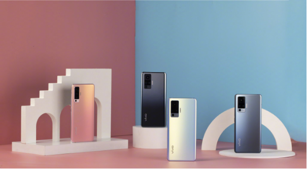 4298元起，搭載超感光微云臺vivo X50 Pro今日開售