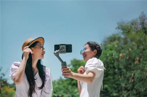 魔爪Mini MX正式發(fā)售，價(jià)格比大疆OSMO Mobile 3便宜近一半