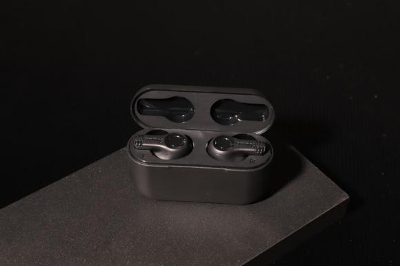 618狂歡購，omthing智能手表、藍(lán)牙耳機(jī)、音箱、氮化鎵僅需百元誠意滿滿