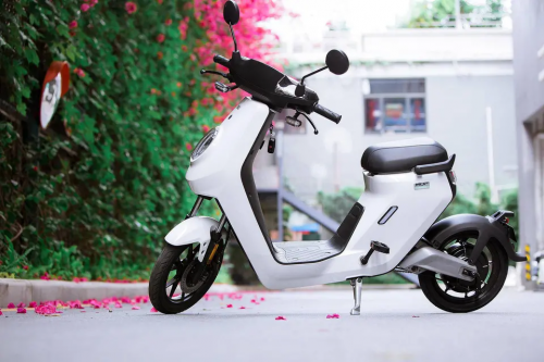 新國(guó)標(biāo)電動(dòng)車(chē)時(shí)代：小牛電動(dòng)車(chē)MQi2時(shí)尚設(shè)計(jì)，“動(dòng)力”與“標(biāo)準(zhǔn)之間平衡用戶需求