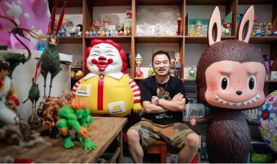 閑魚詮釋“玩有引力”：劍指數(shù)百億潮玩市場，會玩的年輕人以玩養(yǎng)玩