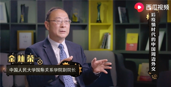 這些電視節(jié)目“紅人”，為何選擇去新媒體做軍事科普？