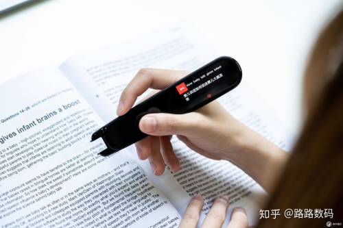 學生用詞典筆如何選？糖貓詞典筆VS有道詞典筆，這兩款799元詞典筆對比評測